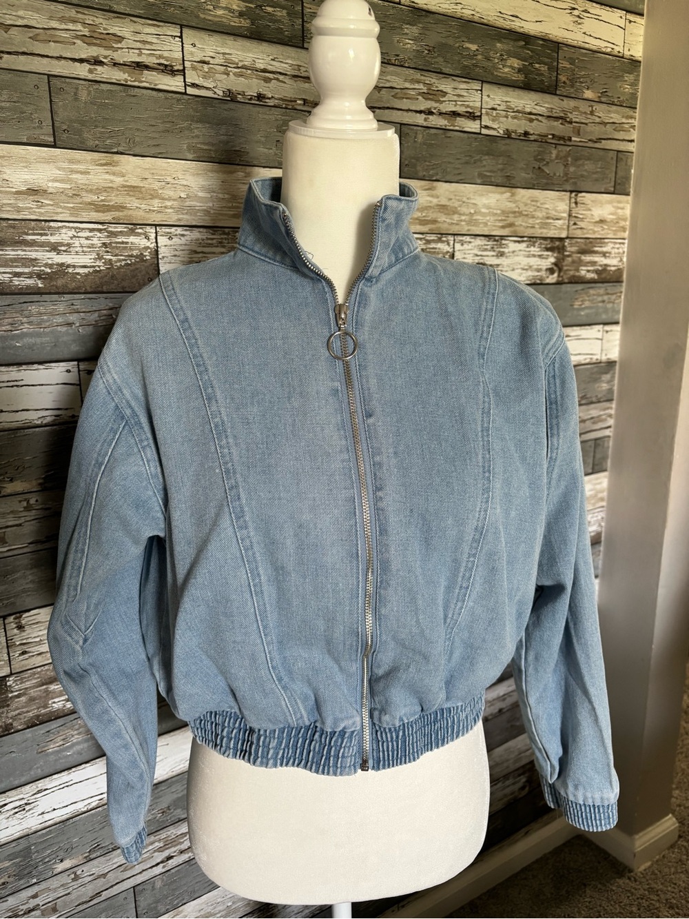 Haute Monde Light Blue Denim Zip-Up Cropped Bomber Jacket Women’s Size S